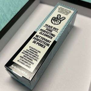 NEW Peace Out Pore Perfecting Cleanser